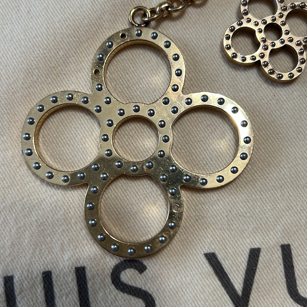 Louis Vuitton Bag Charm Gold Silver - Picture 6 of 16